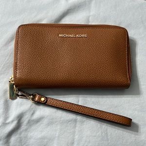 Michael Kors Jet Set Wallet